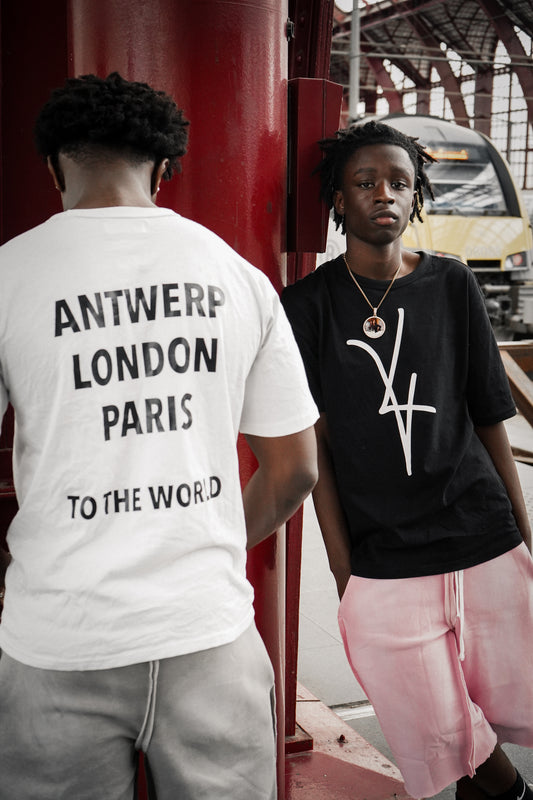 Essential Logo Tee