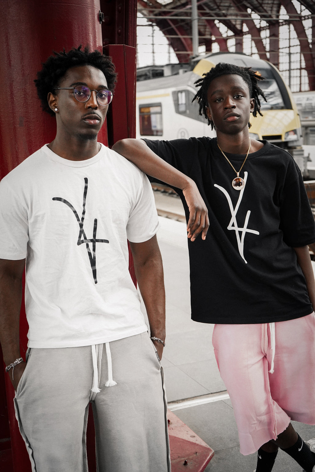 Essential Logo Tee