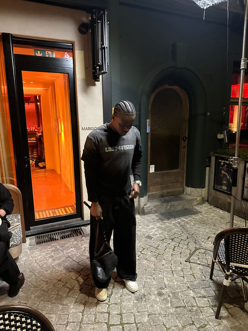 BLACK "WASHED" LONGSLEEVE